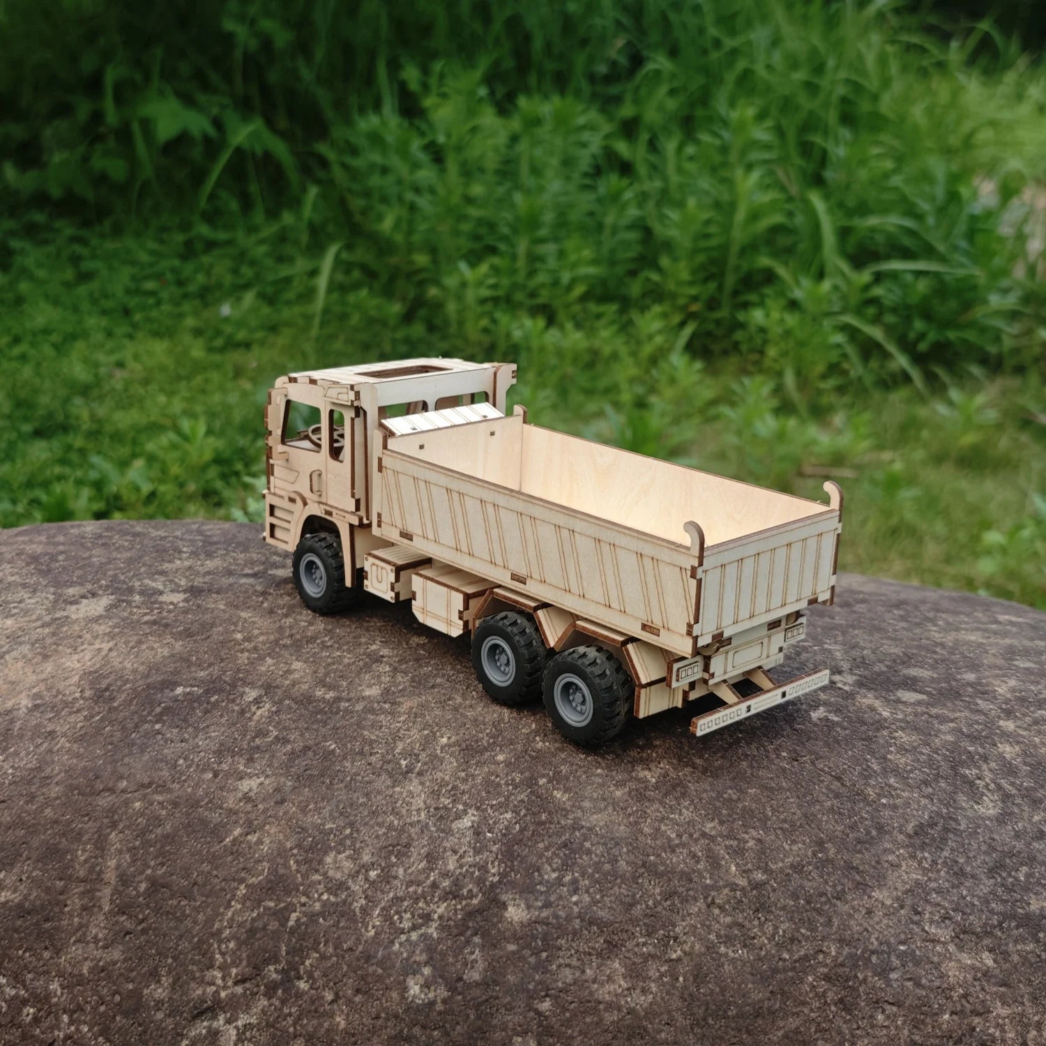 Build Your Own Heavy Truck 3D Wooden Puzzle Model Kit - A Fun And Educational DIY Gift
